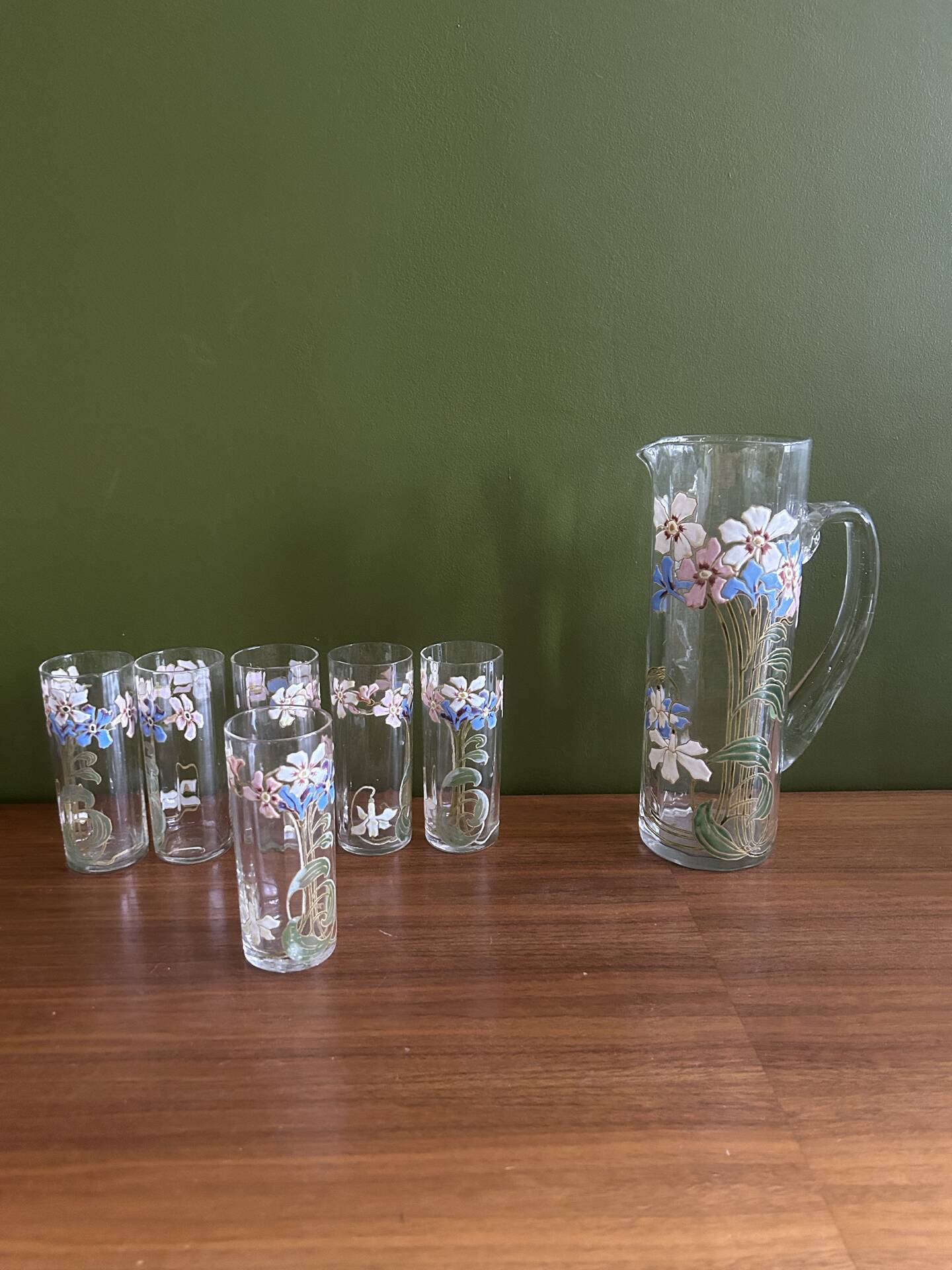 Set of carafe and 6 Legras glasses