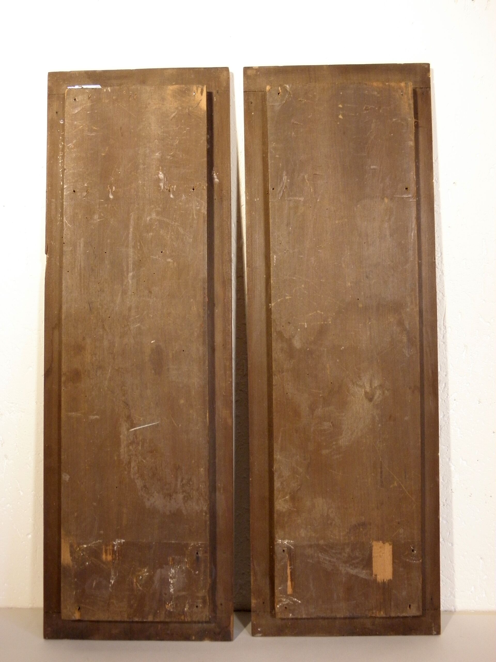 Pair of carved wooden panels 59 x 20 cm