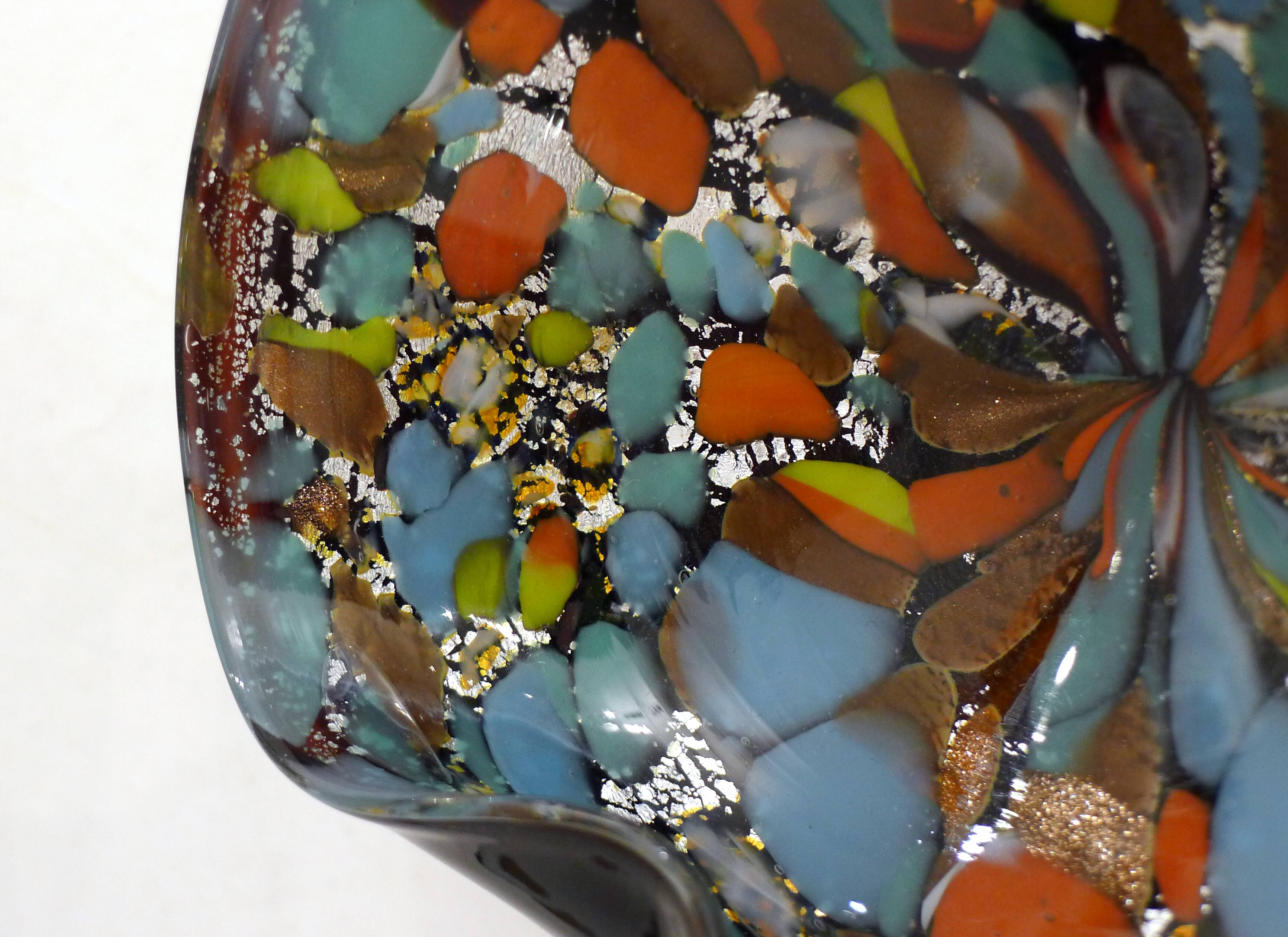 Cendrier Confettis en verre de Murano soufflé