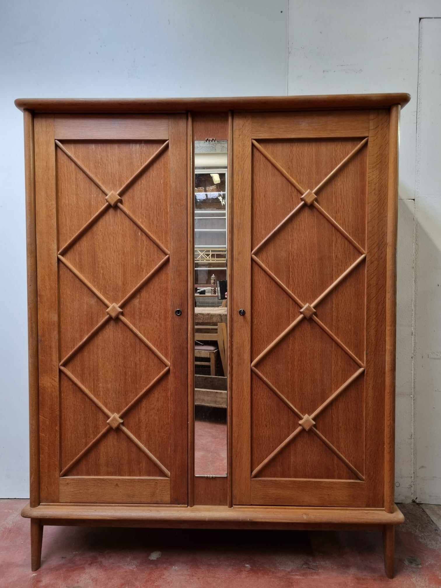 Cross-braced wardrobe