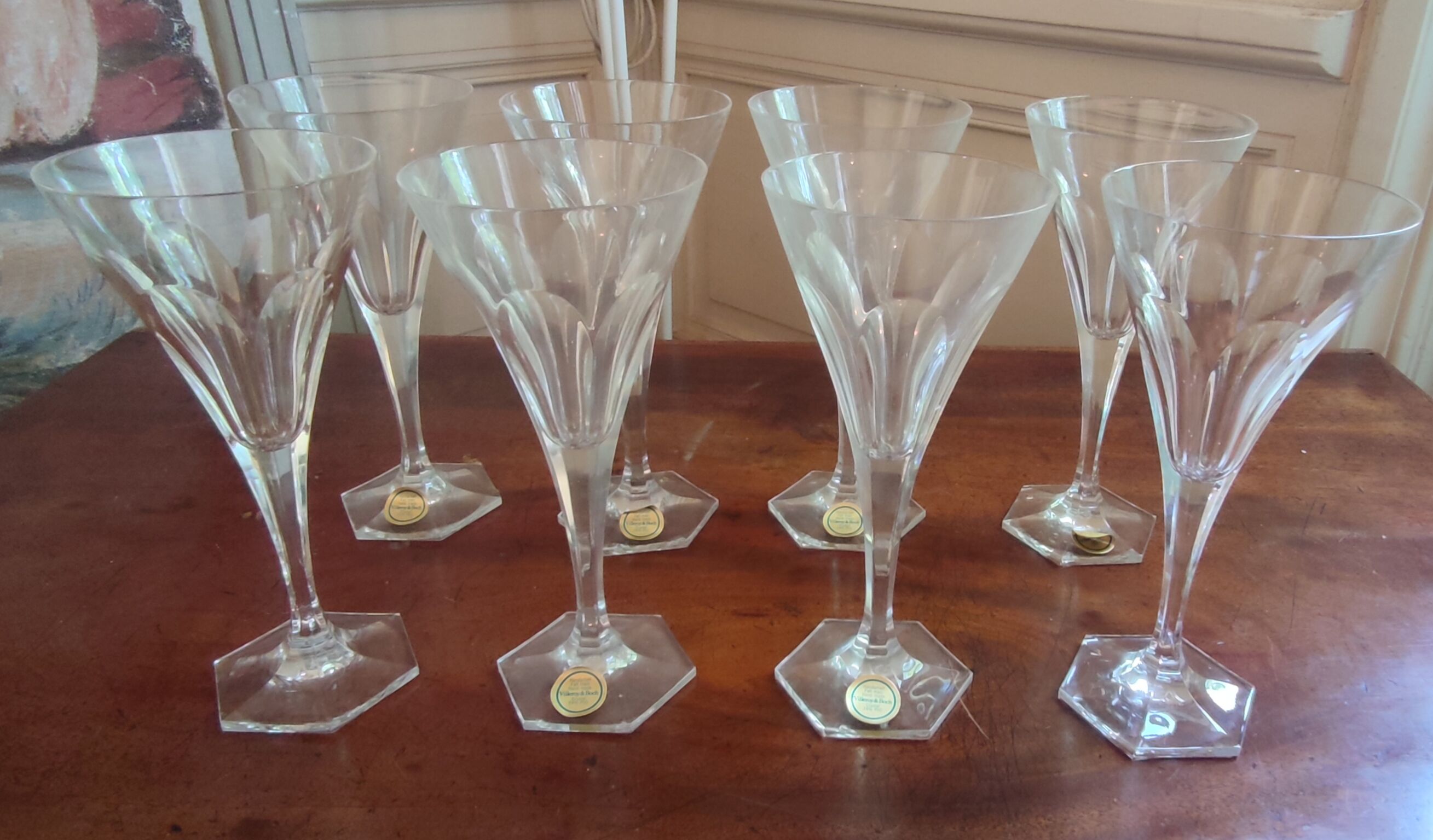 Series of 8 Villeroy and Boch crystal glasses