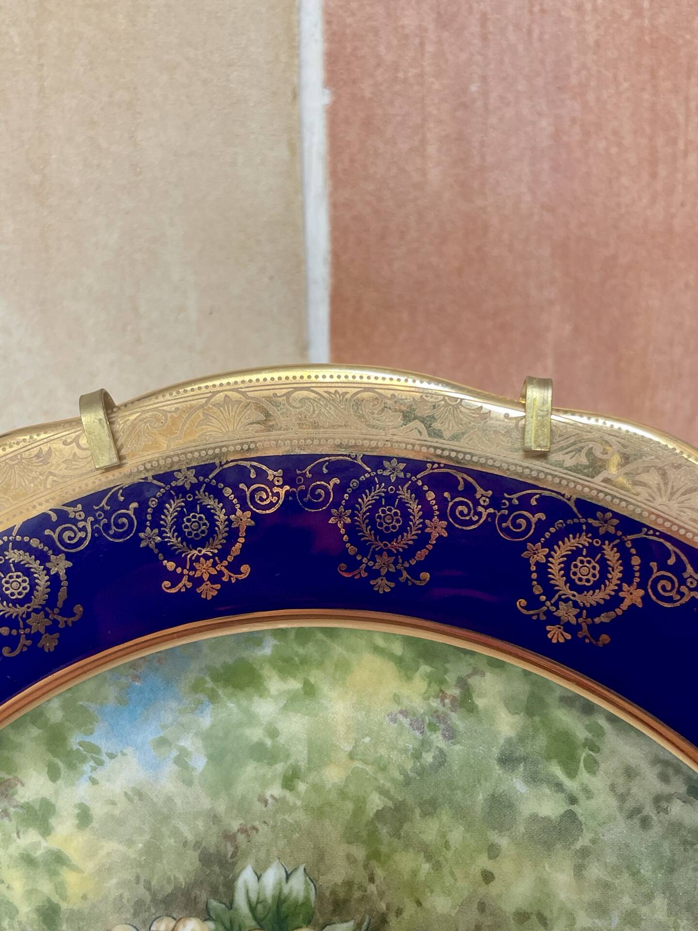 Decorative plate collection limoges. prestige de limoges - france