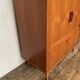 Petite Enfilade vintage à 2 portes coulissantes 1 abattant bar en teck Longueur 88 cm