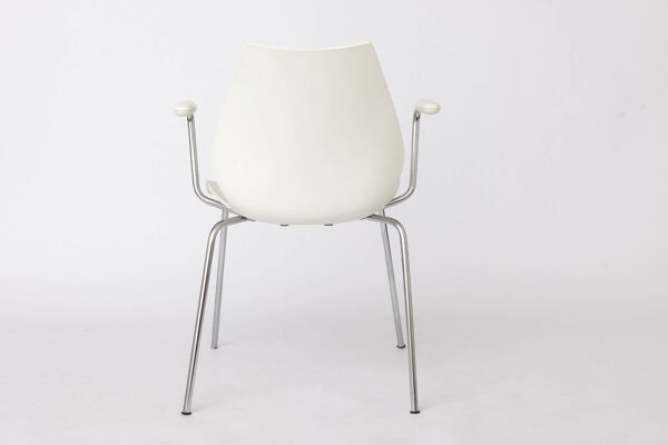 Chaise Maui Kartell   Design de Vico Magistretti   Chaise italienne   Années 1990