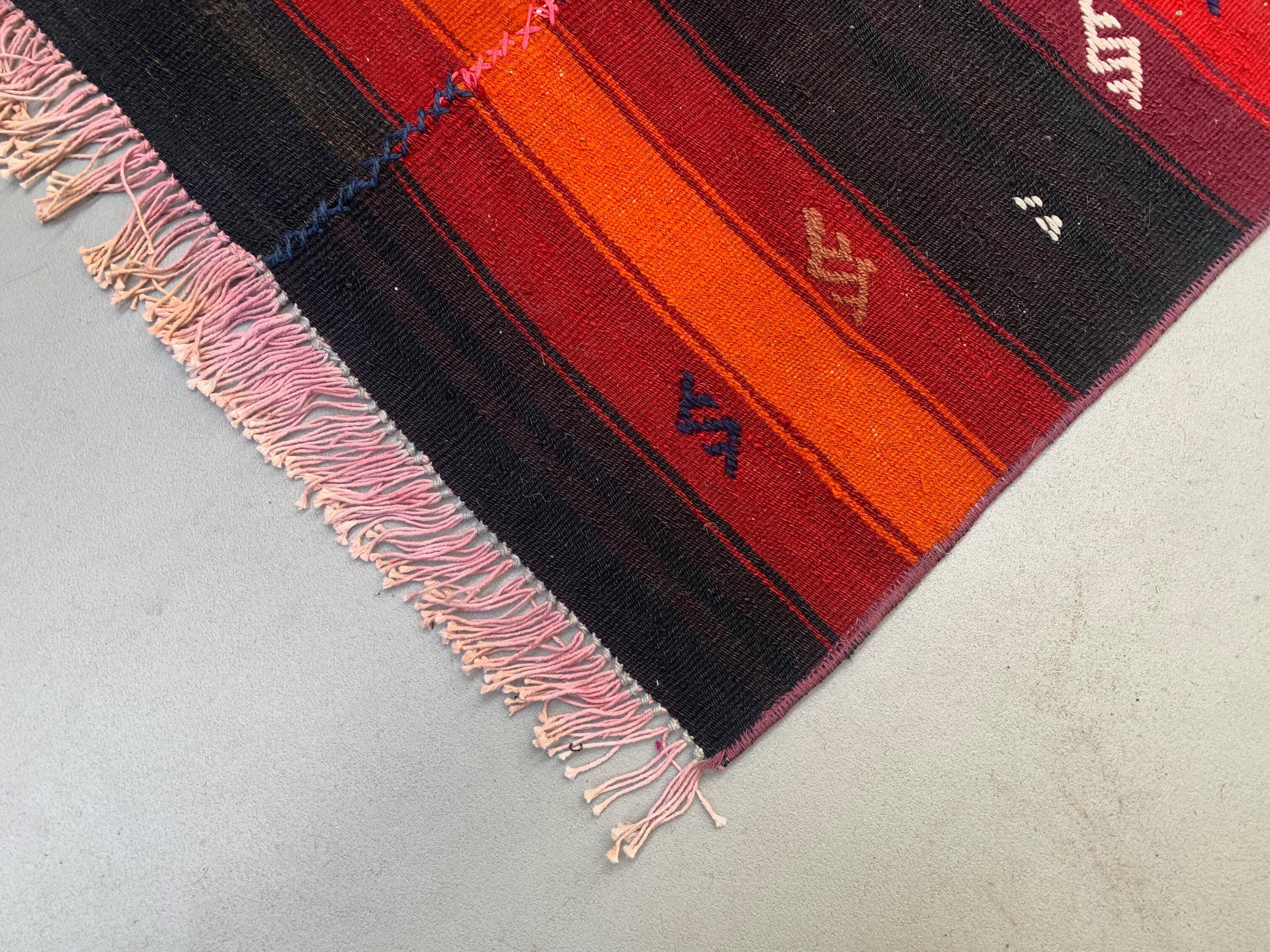 Old Turkish narrow Kilim Runner 274x61 cm shabby chic, vintage kelim