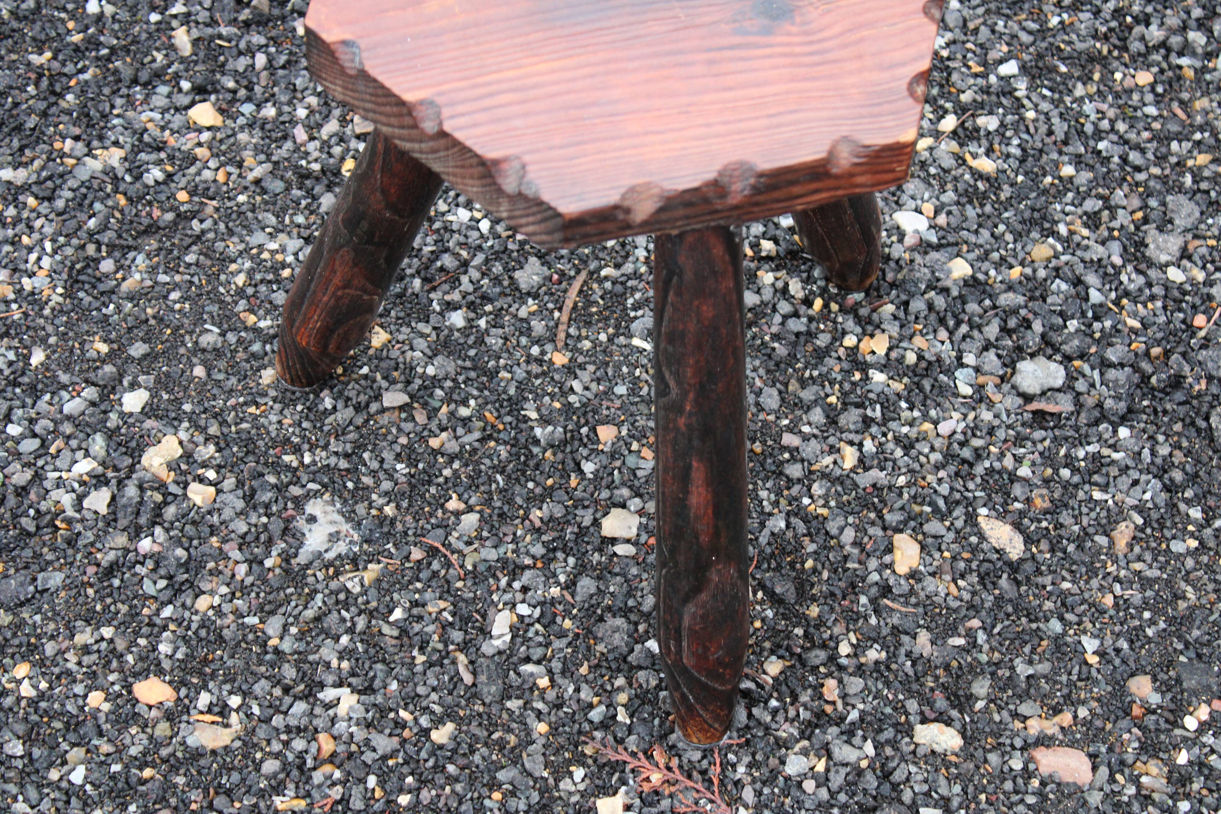 Tripod stool