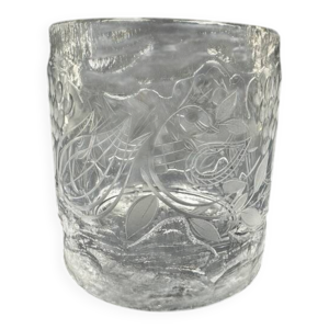 Vase en cristal signé