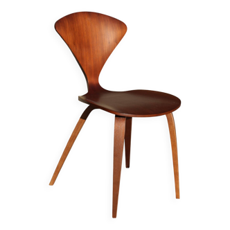 Chaise norman cherner foncée