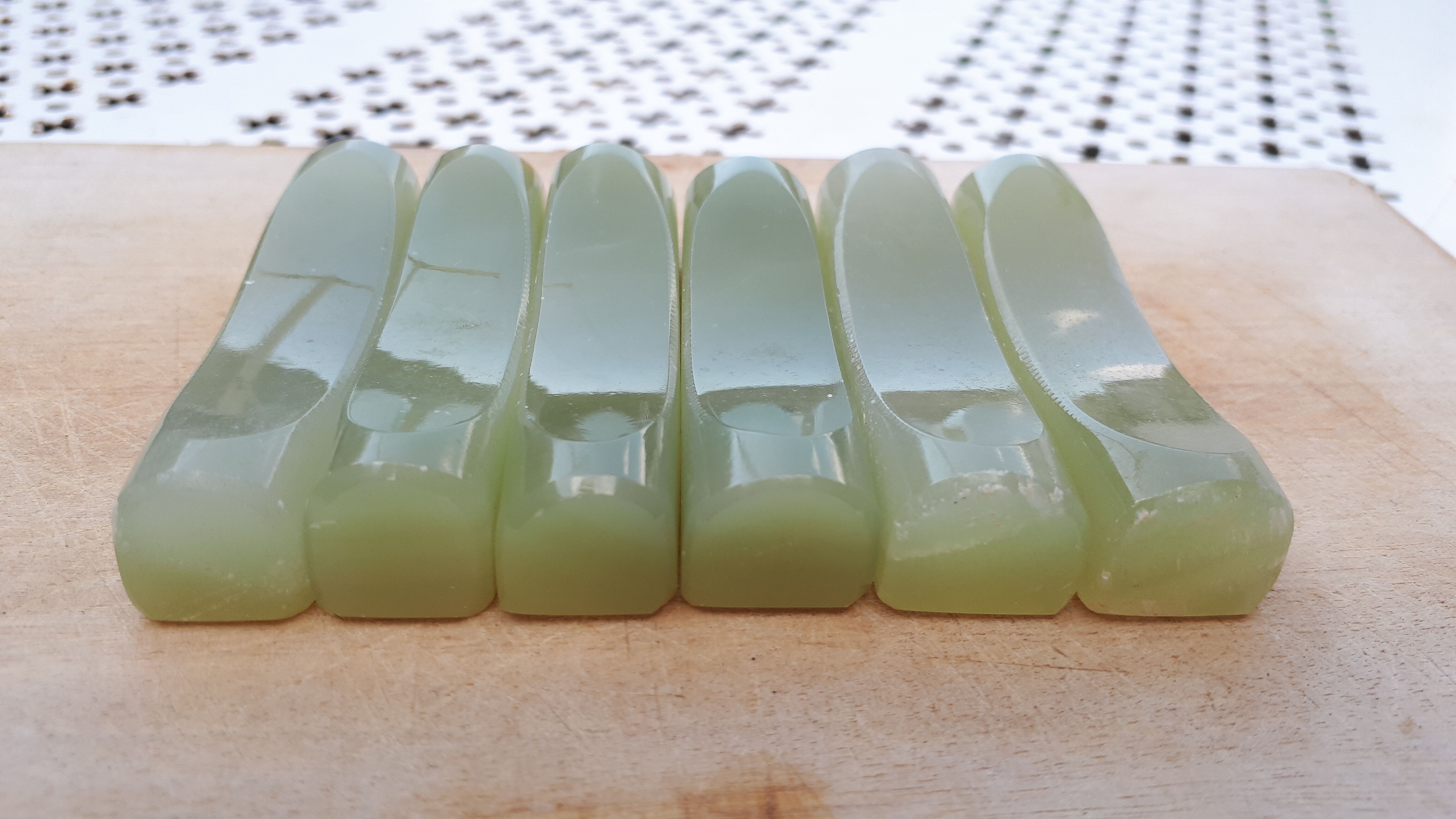 Jade style natural stone knife holder (6 pieces)