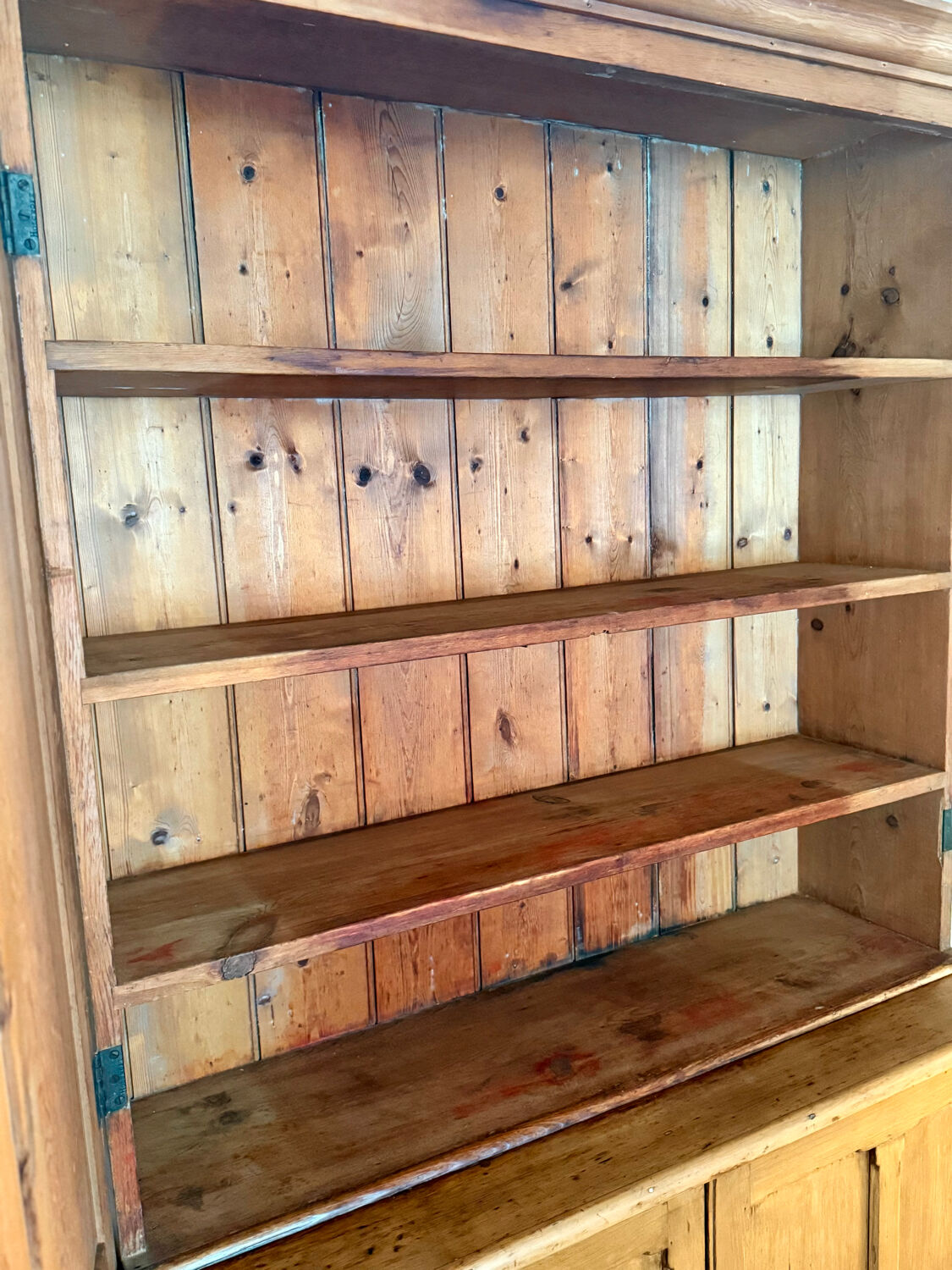 Parisian sideboard in solid wood