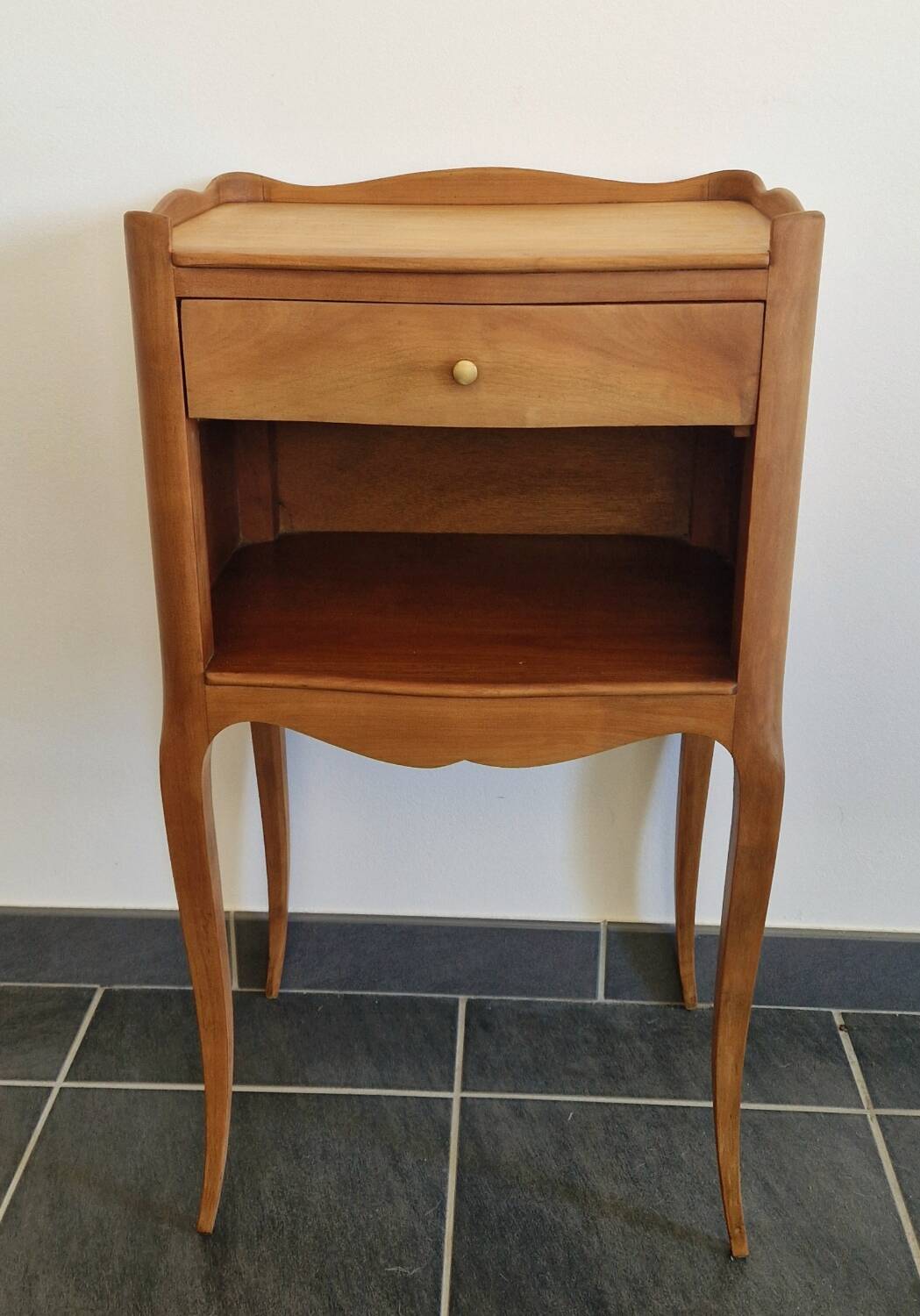 Solid cherry bedside table - Louis XV style - Signed DR