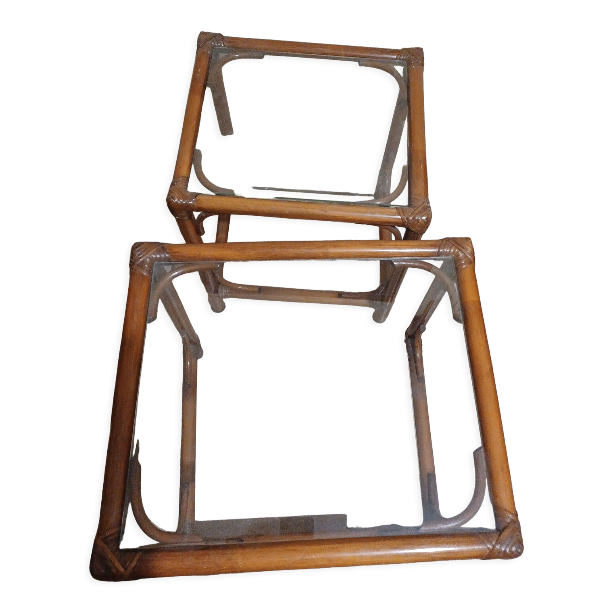 Bamboo trundle table