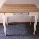 Farmhouse table