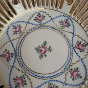 Footed porcelain bowl with openwork – Floral decoration, cobalt blue and gilding