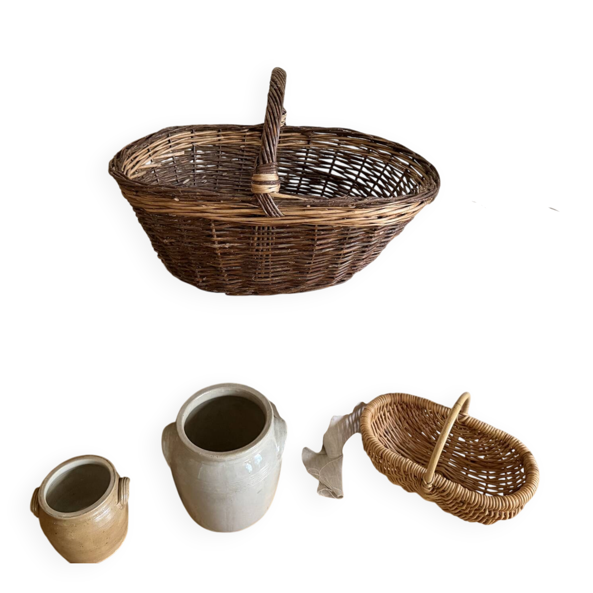 Large vintage harvest basket