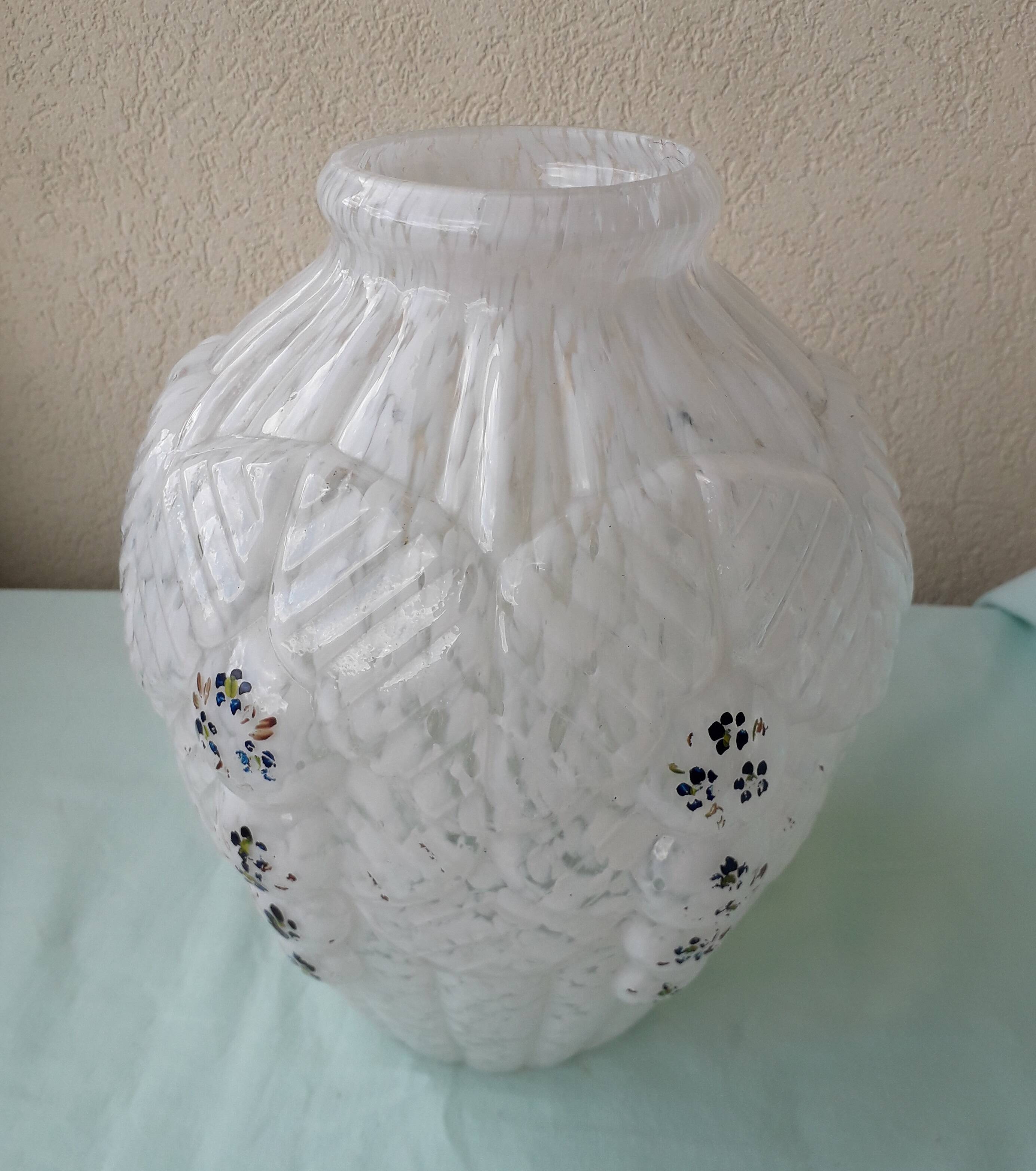 Art Deco glass vase