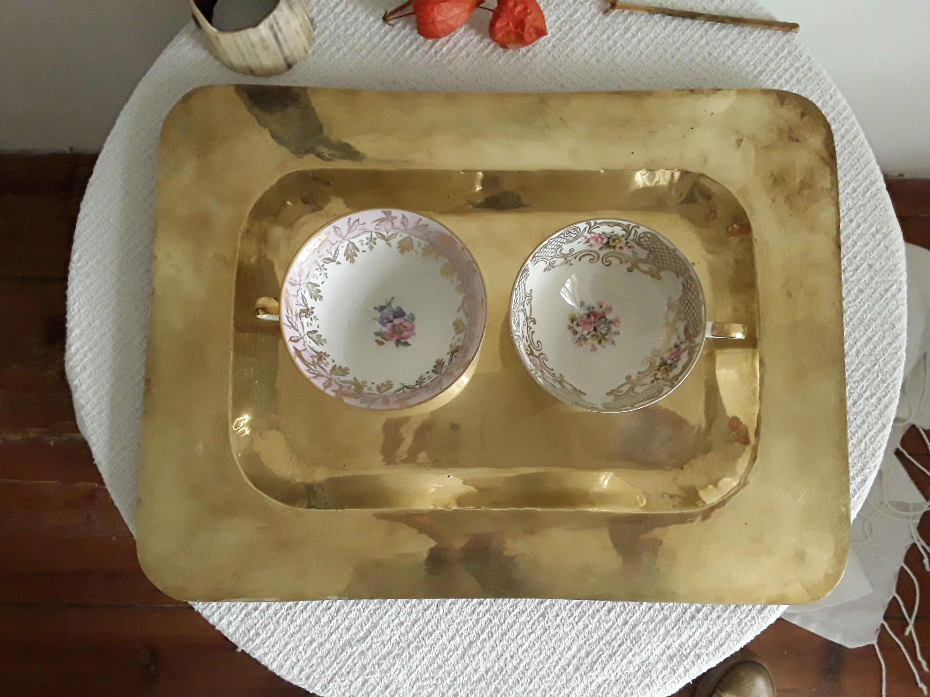 Vintage brass top
