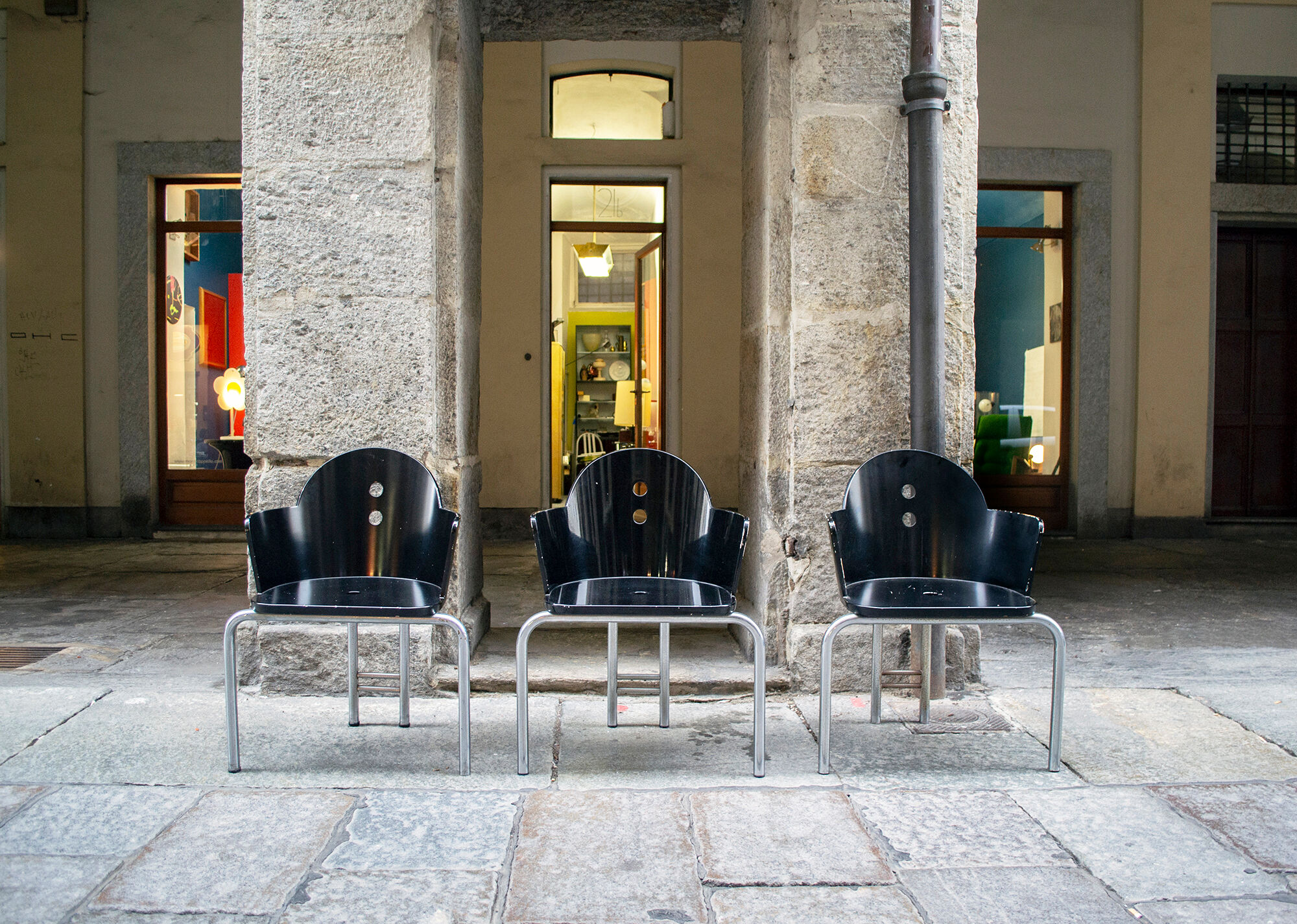 Set of three postmodern armchairs Italy 70