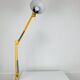 Lampe d'architecte articulée Habitat vintage en métal jaune