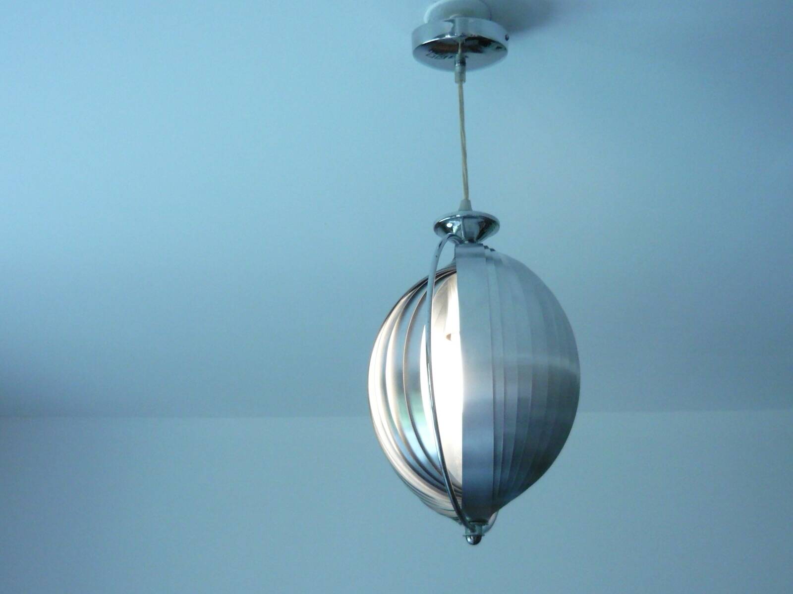 Suspension moon reedition par kare annees 80