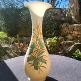 Vase en opaline à décor japonisant