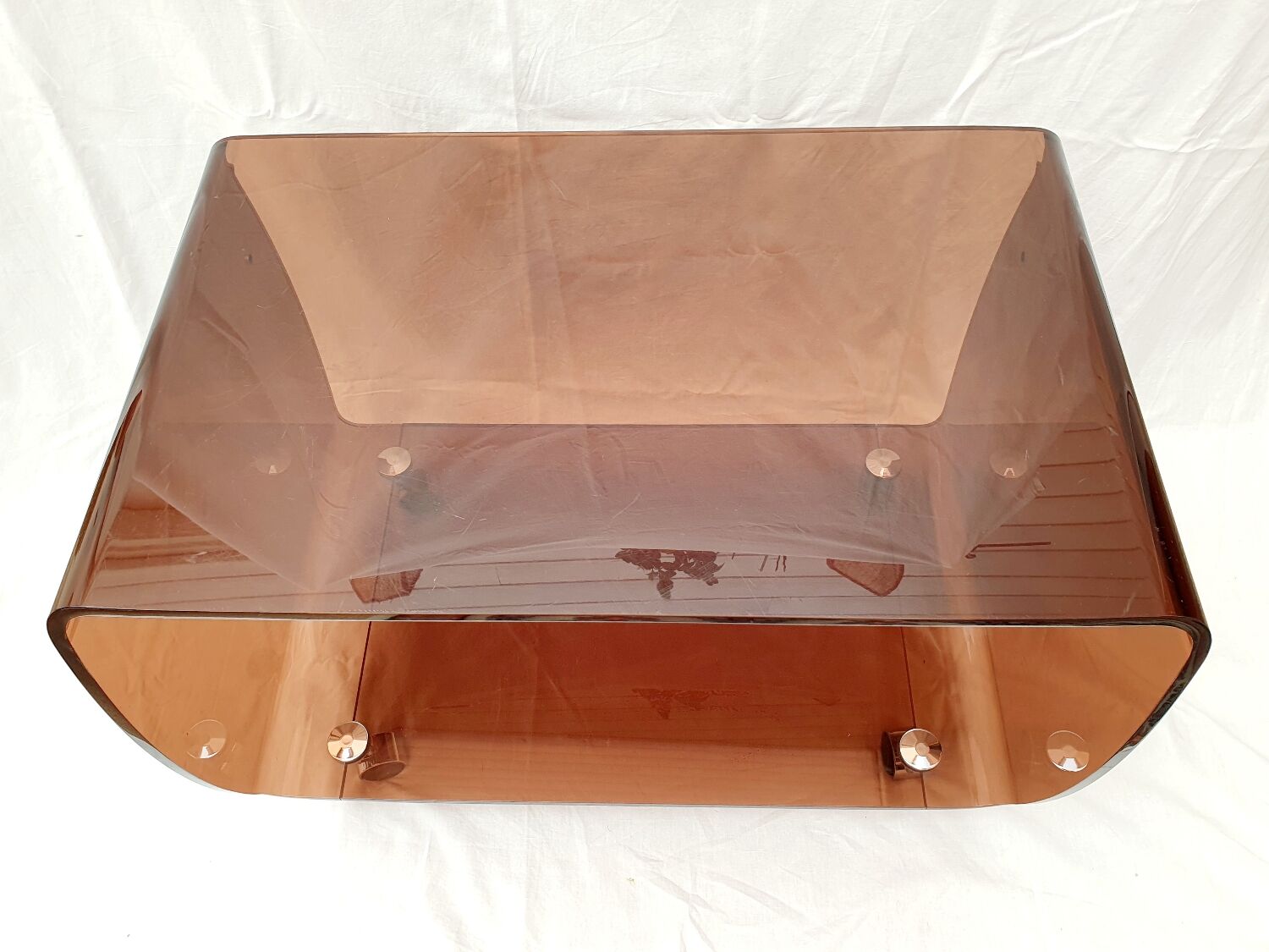 Meuble d'appoint en plexiglas fumé marron