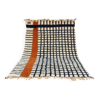 Unique Moroccan rug made of natural wool, 3x2 m.