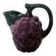 Jug in slipware Grape cluster
