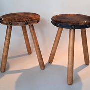 Paire de tabourets tripodes brutaliste 1950/1960.