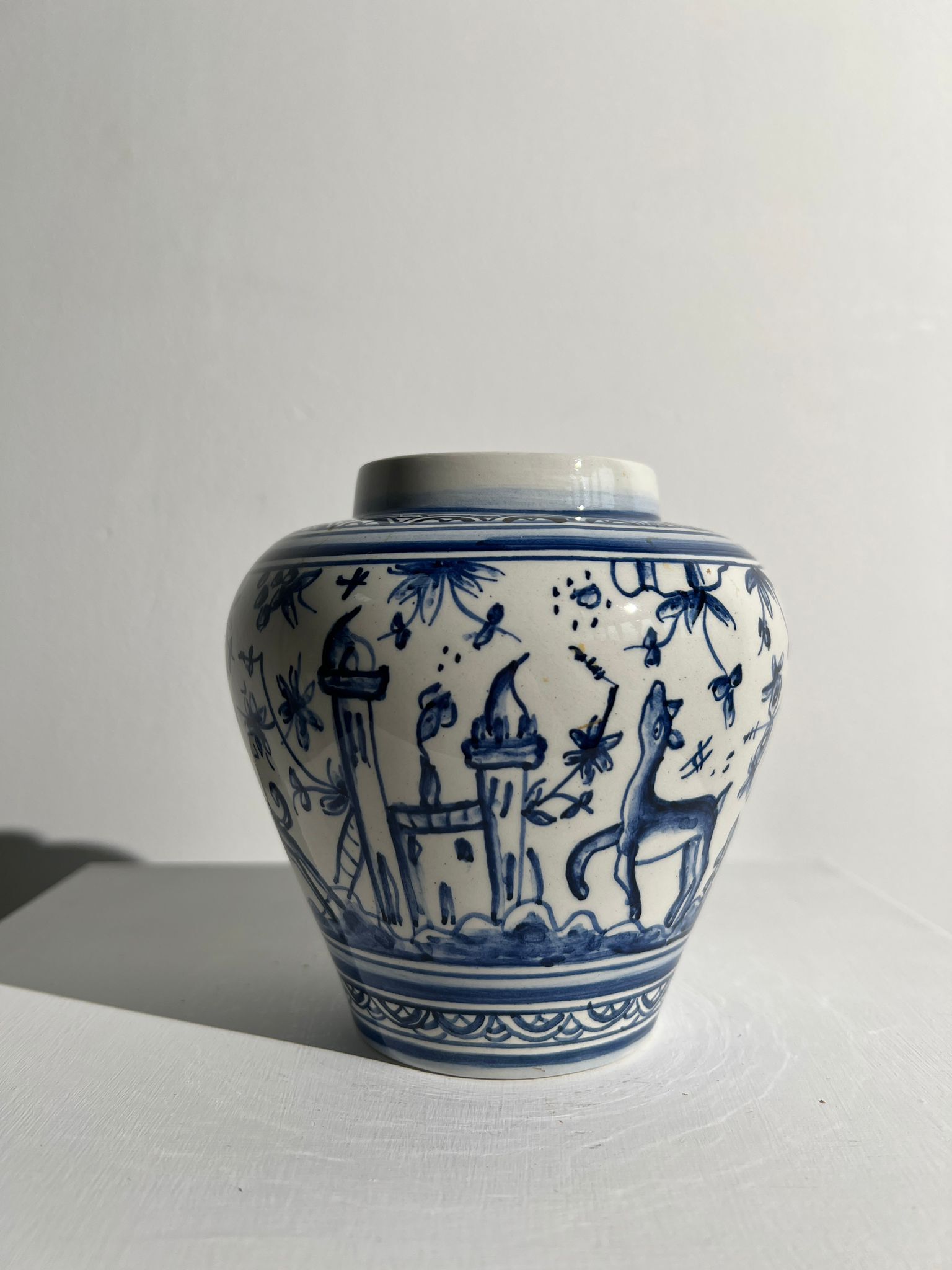 Blue and white Portuguese handmade vase with stylized pastoral pattern H:12,5cm
