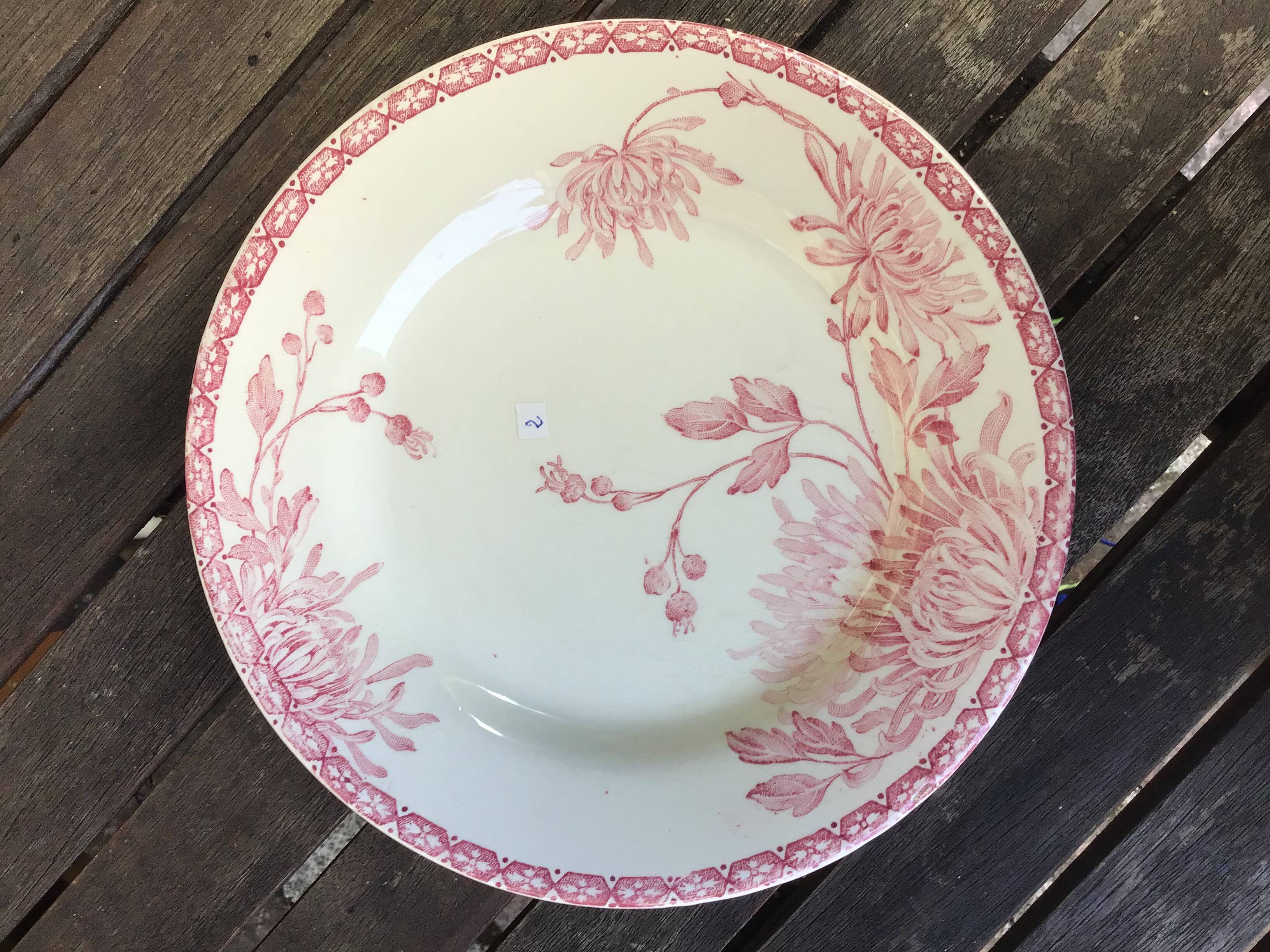 Assiettes à dessert « Turenne » de Creil et Montereau