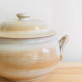 Vintage soup kitchen in Grès du Marais