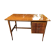 Flat desk compass feet