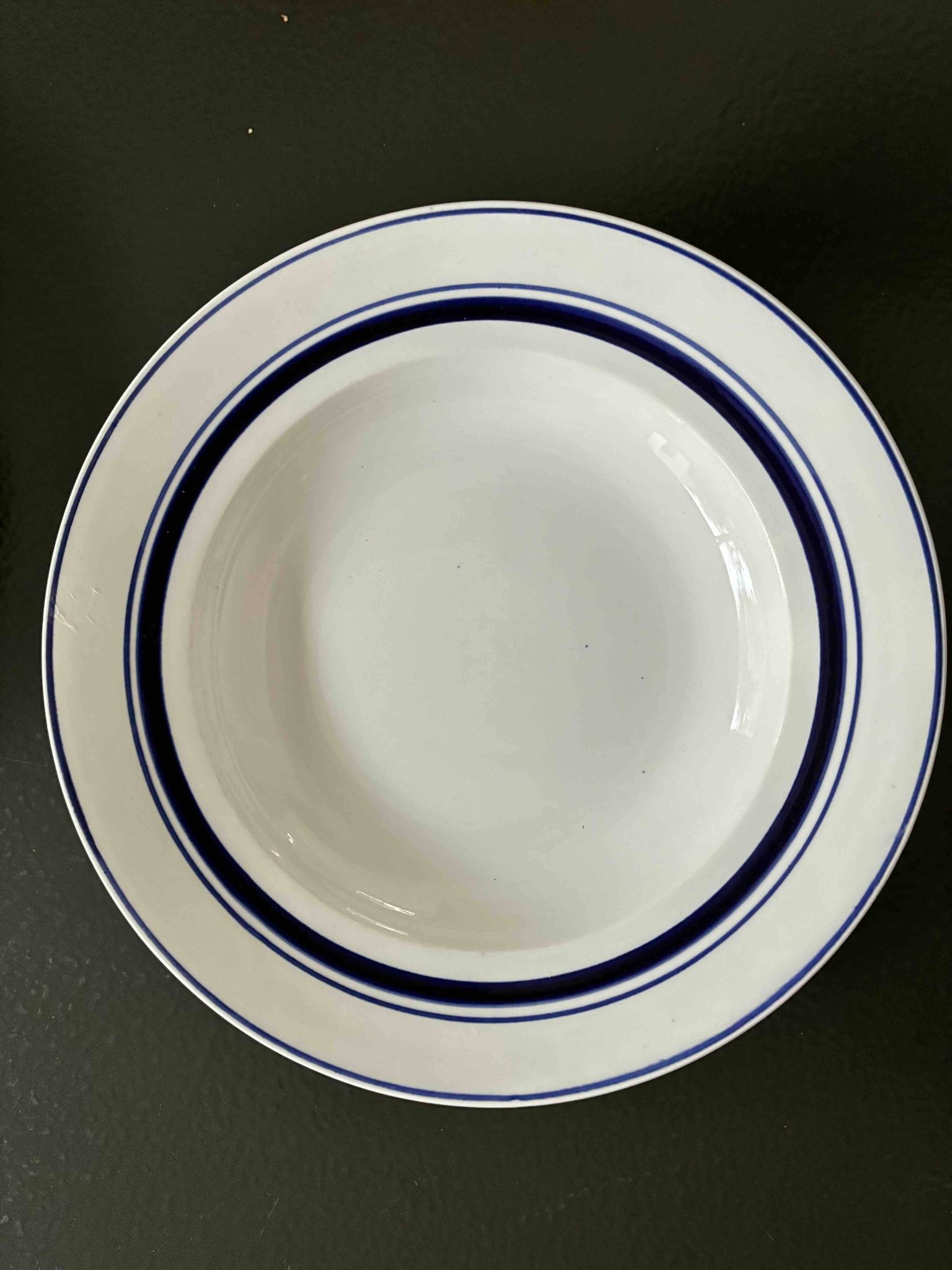 Lot de 9 assiettes creuses vintage motifs bleus
