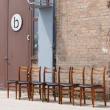 Set of 6 Scandinavian chairs in beech and black skaï, 1960s