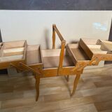 Meuble de couture pliable