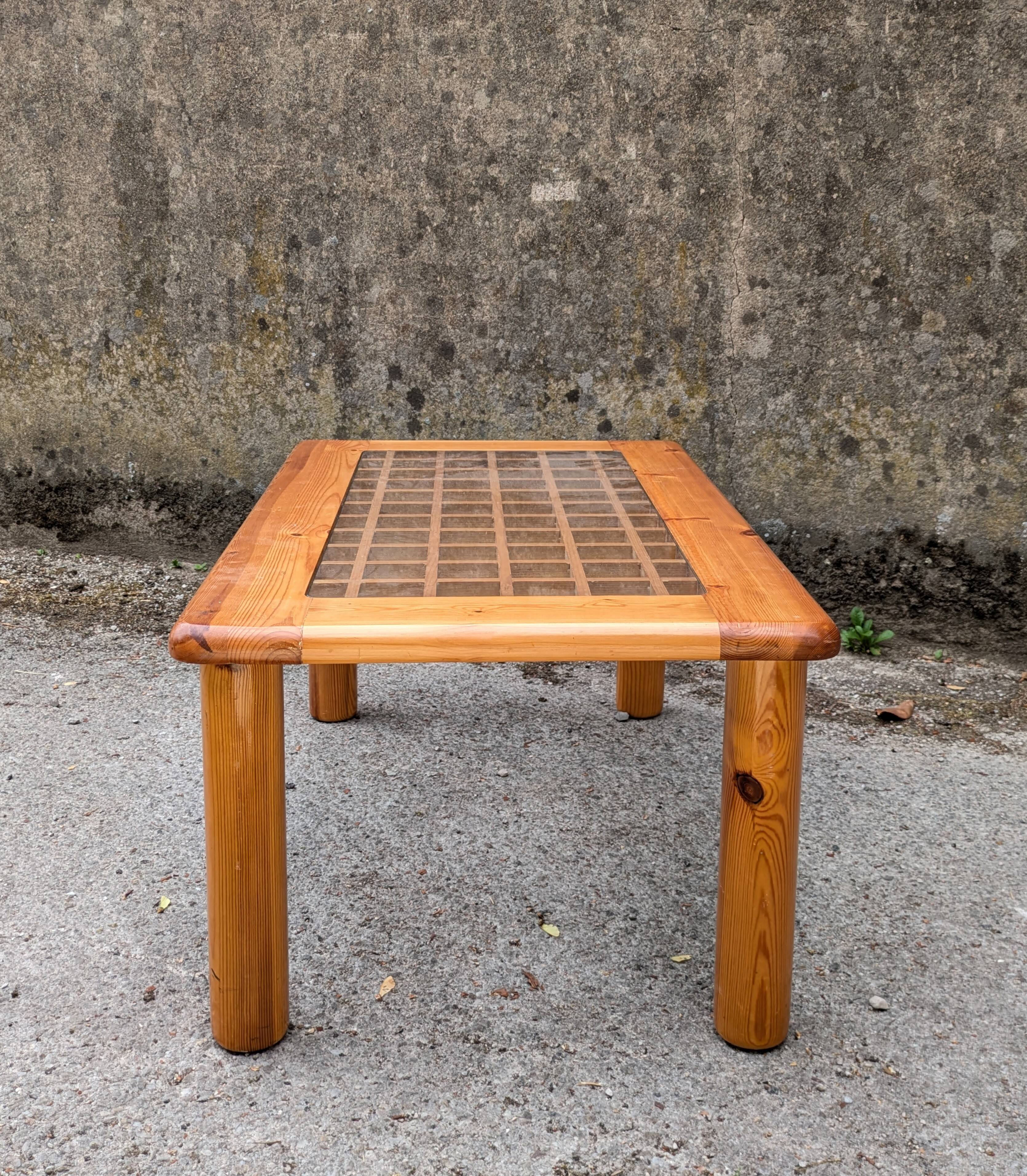 Lattice coffee table in pine and glass, France, 1980