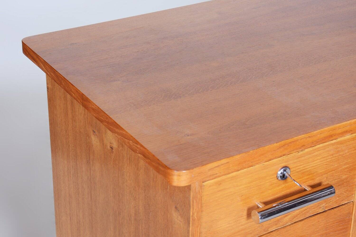 Bauhaus Oak Writing Desk attributed to Jindřich Halabala for Up Závody, 1930s