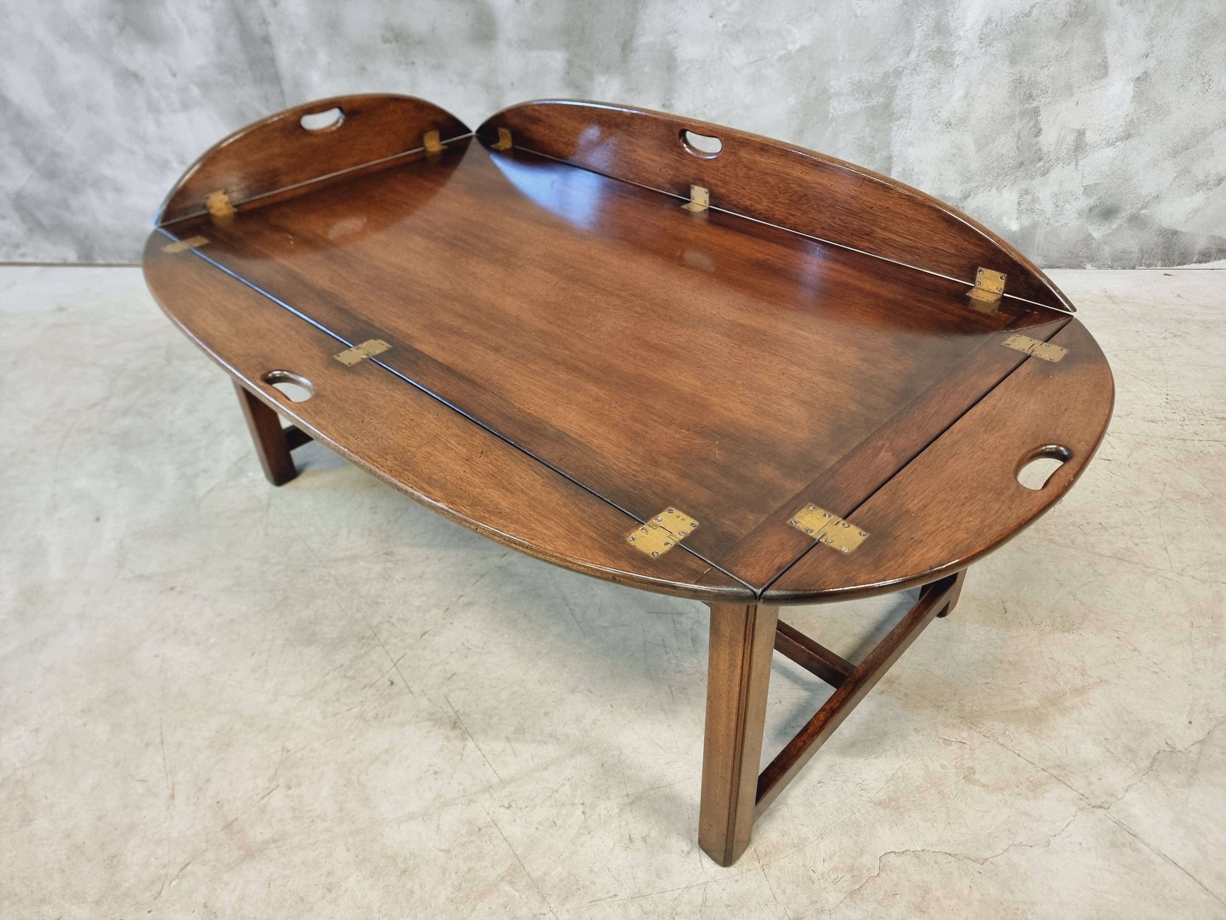 Vintage mahogany butler coffee table 90 x 145 cm