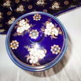 Set tray and its vases in earthenware