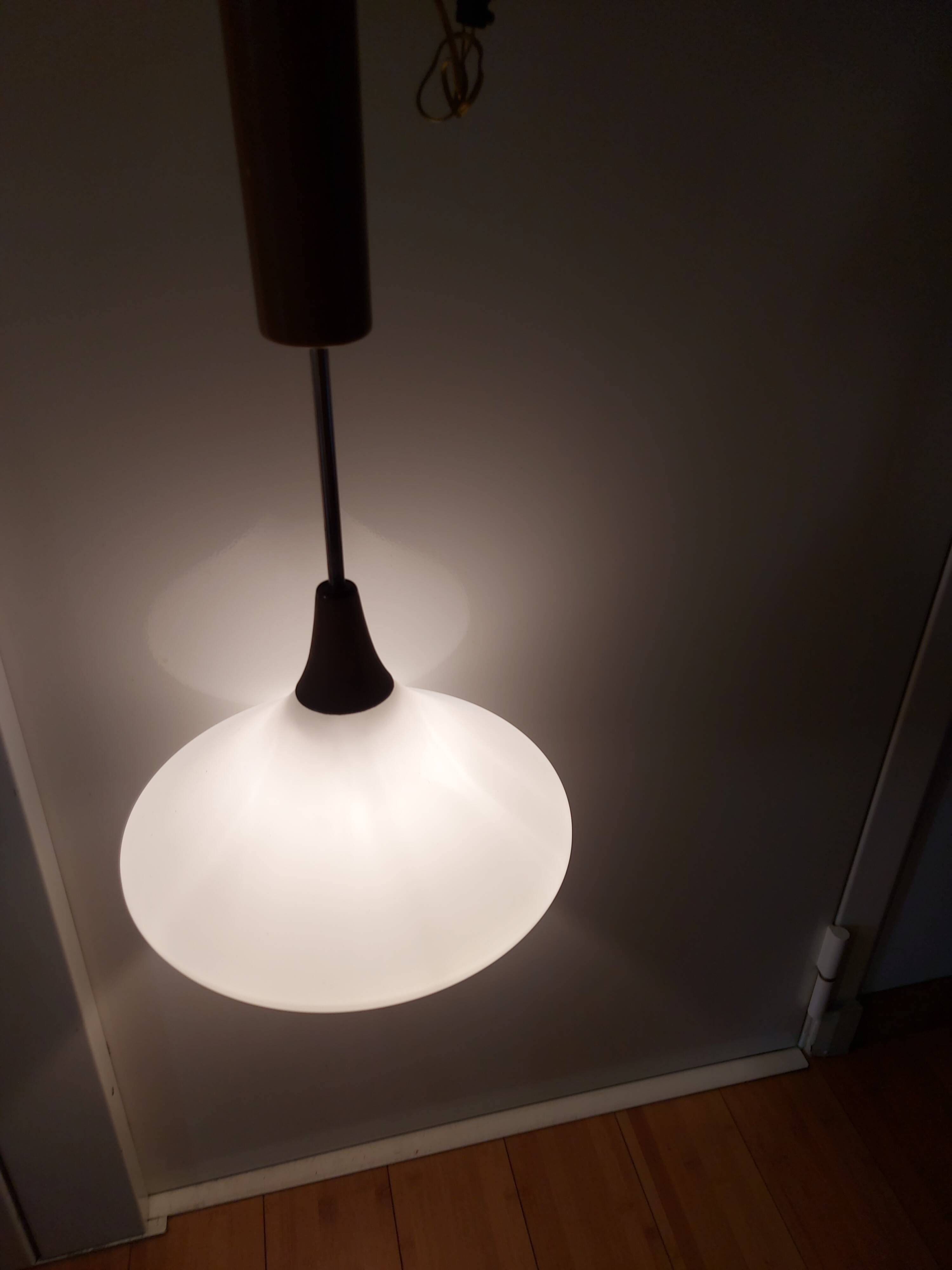 Scandinavian hanging