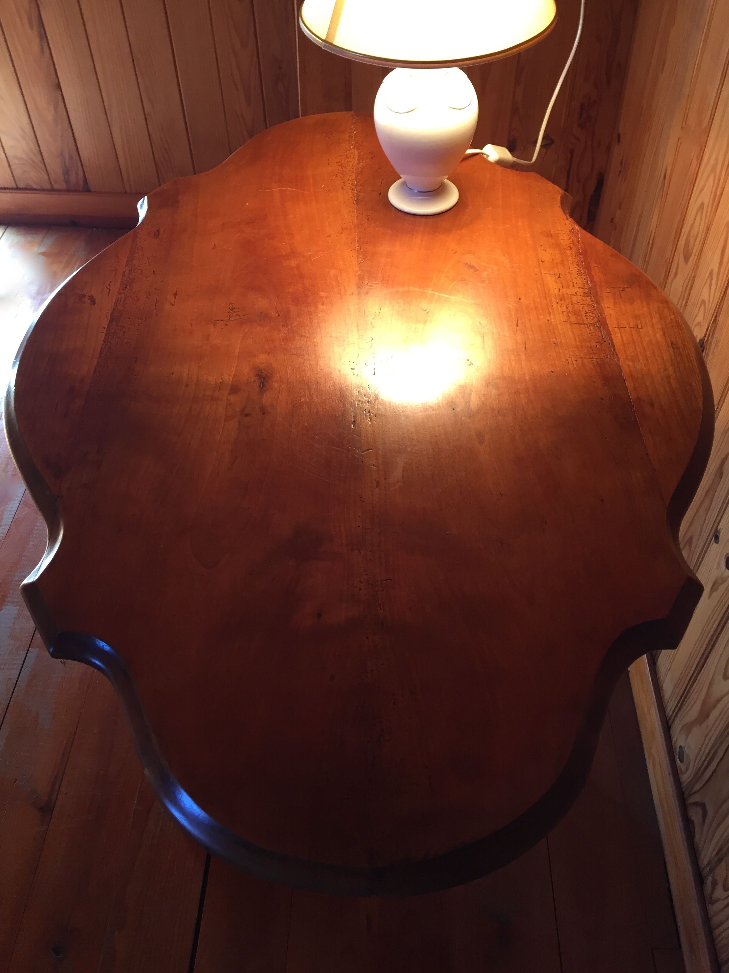 Antique furniture table 19th pedestal table oval tripod shape violin walnut solid provincial crafts