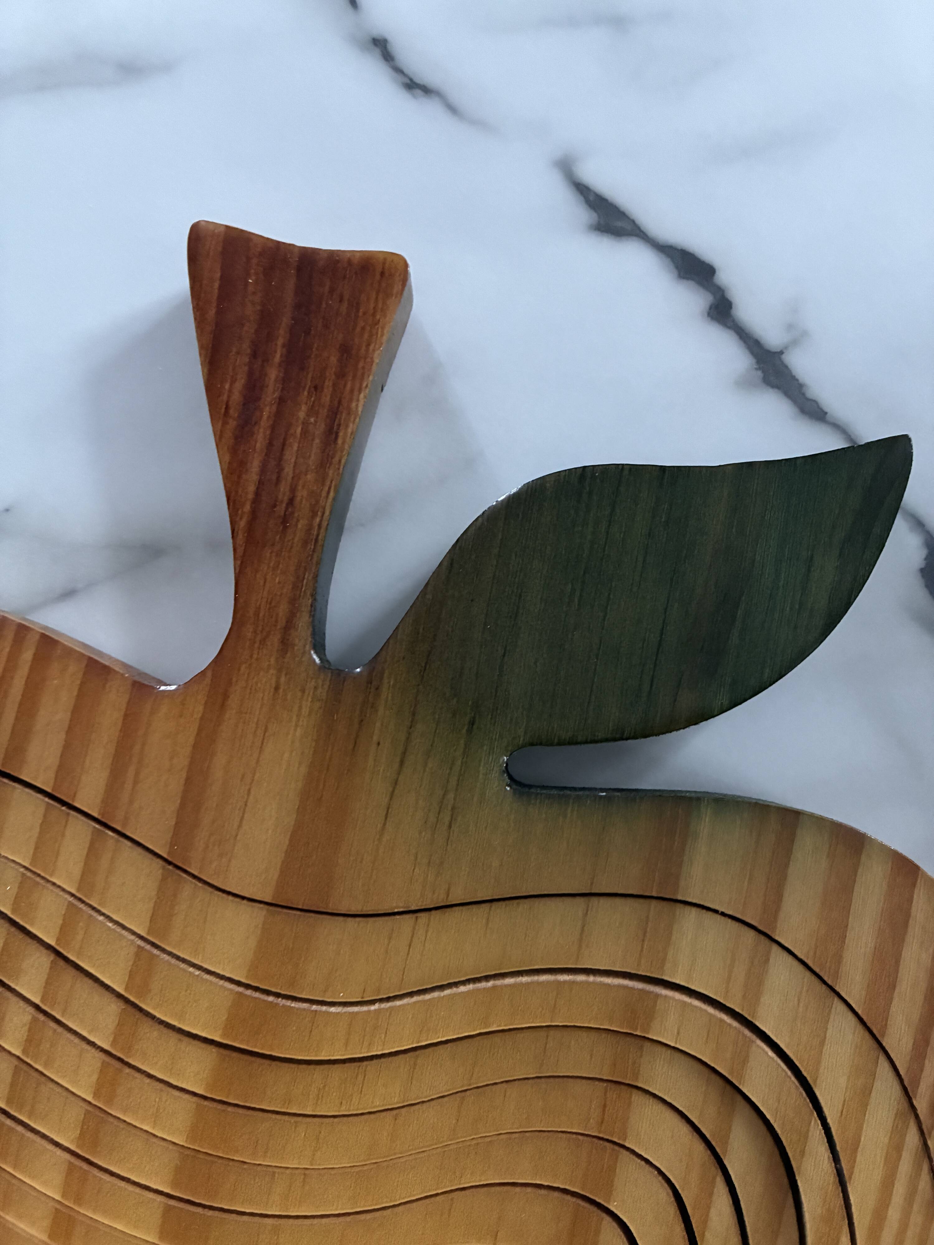 Foldable apple basket Equinoccio