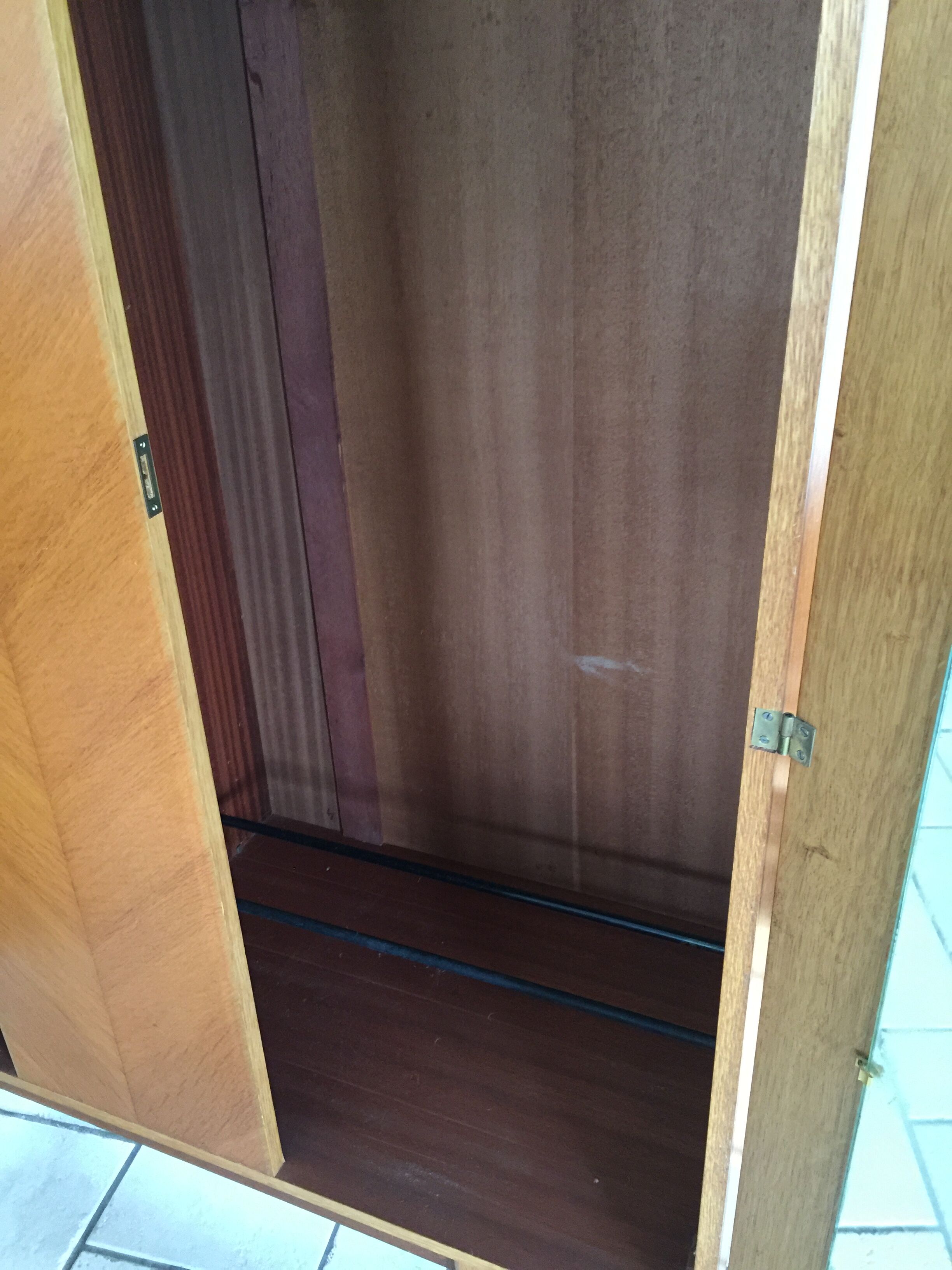 Vintage 60s cupboard