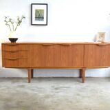 Enfilade by McIntosh * 201.5 cm *