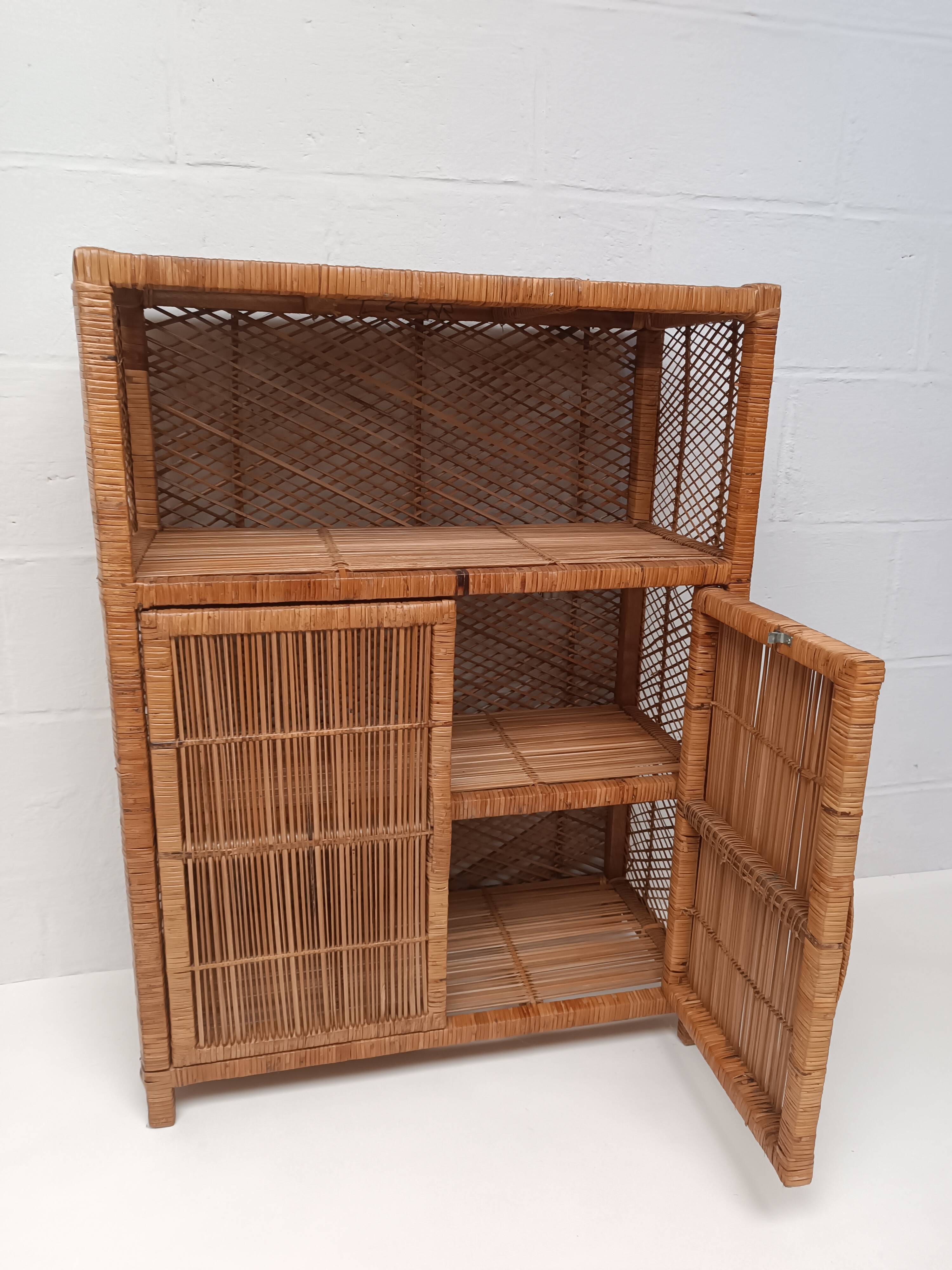 Rattan buffet
