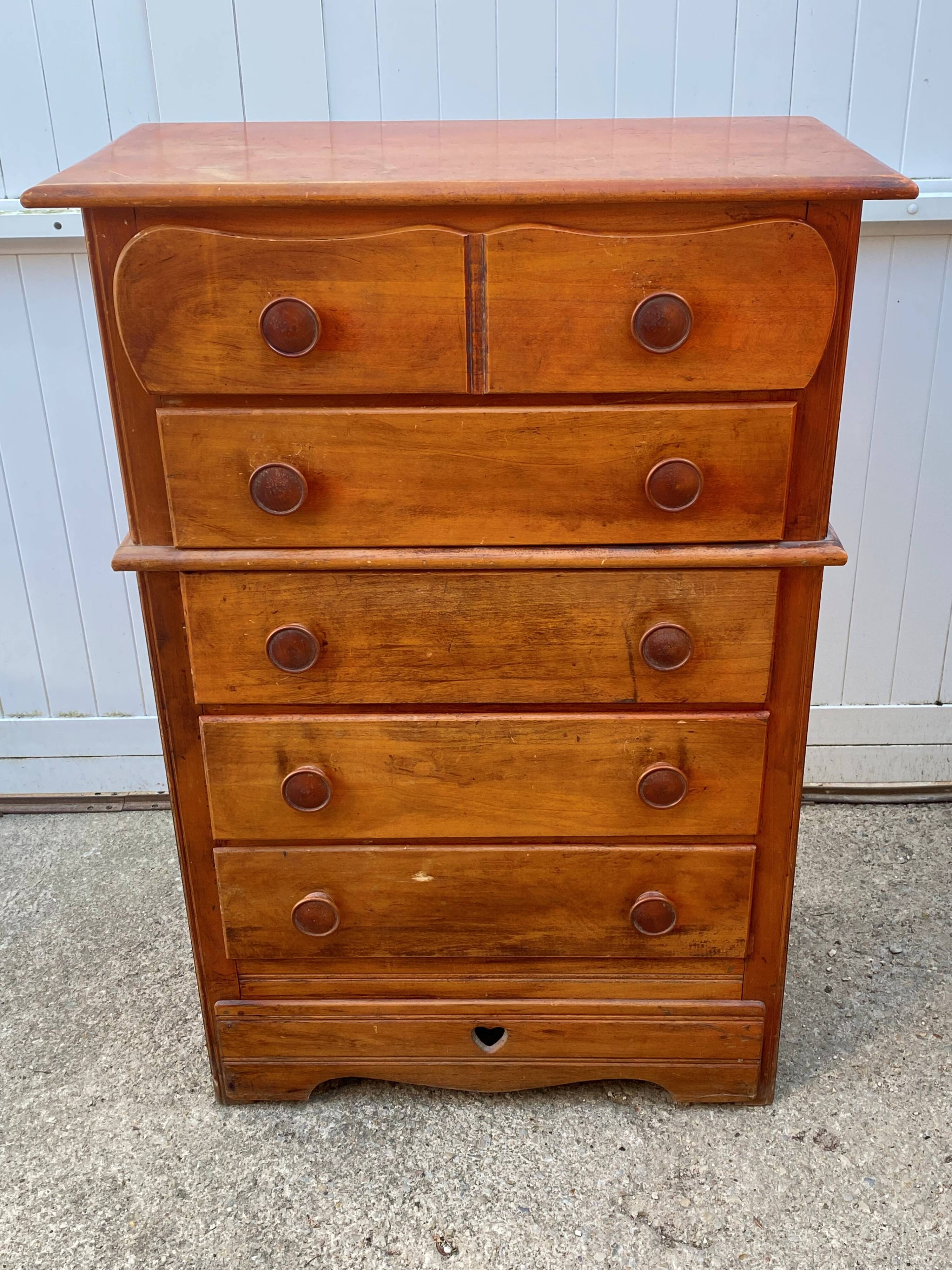 Vintage 1950s white wooden chest of drawers/storage unit
