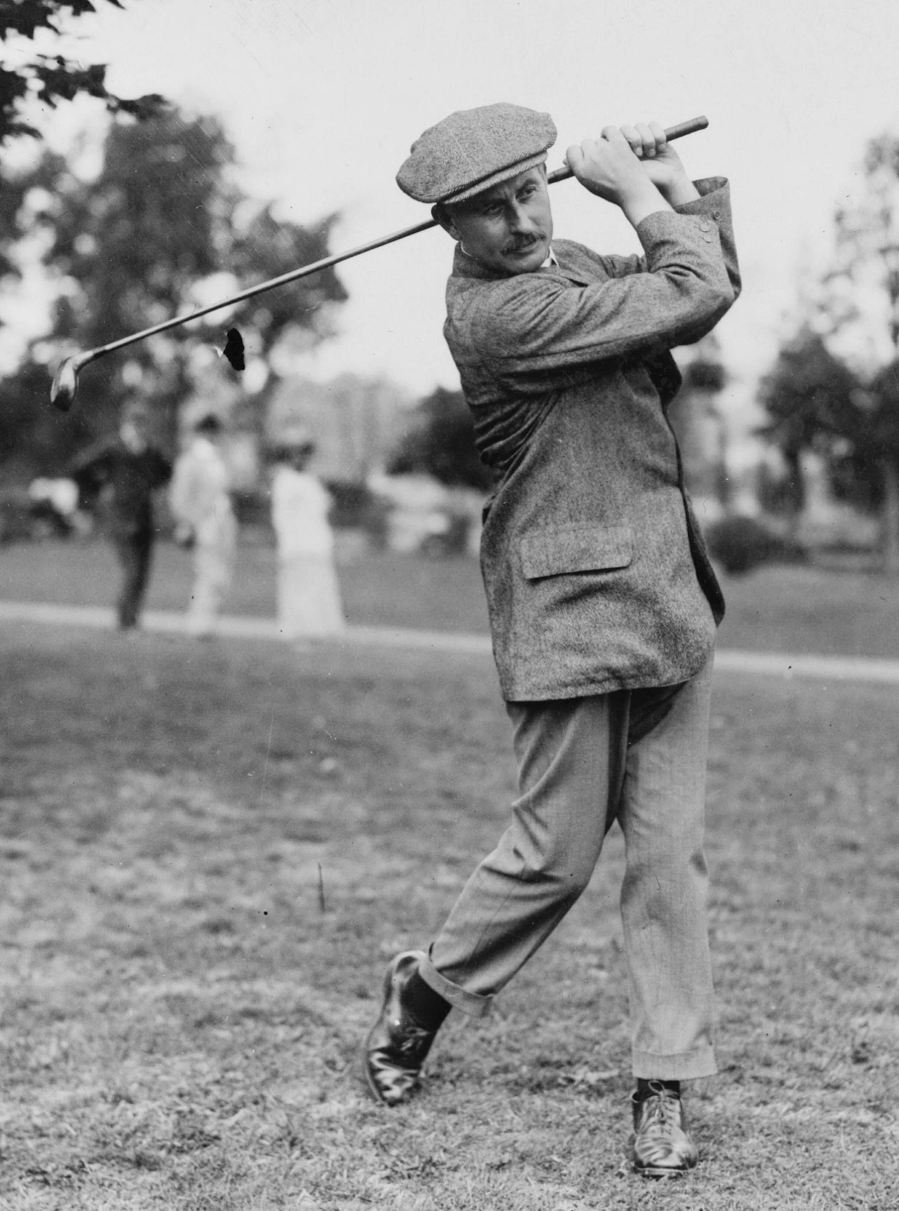 Bronze statue of the golfer Harry Vardon from the 1920s, Richard Thuss, Argentor Vienna.