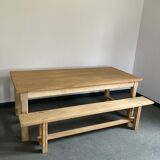 Farm table