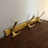 Coat hanger